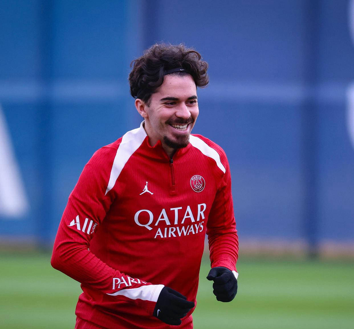 开云app-包含窗口期法甲焦点战，塞维利亚内部沟通，信心回归，年轻球员得到机会的词条